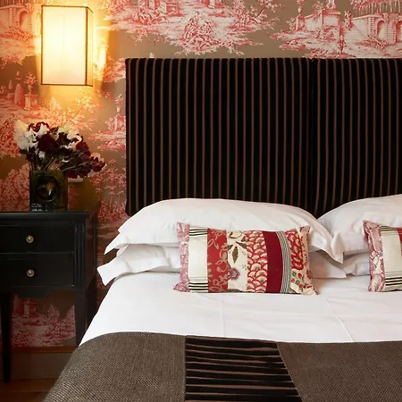 Louison Hotel