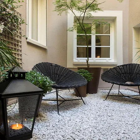 Louison Hotel Paris