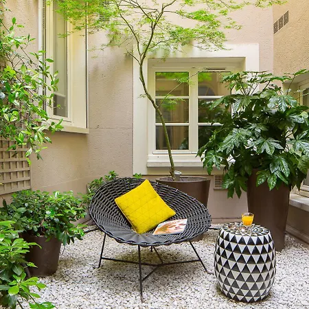 Louison Hotel Paris