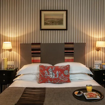 Louison 4* Parigi