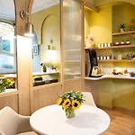 Louison Paris