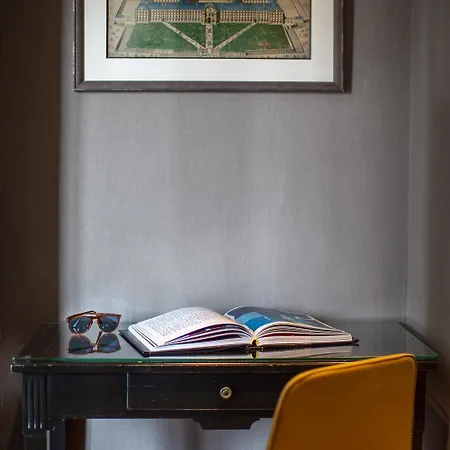 Louison Hotel París